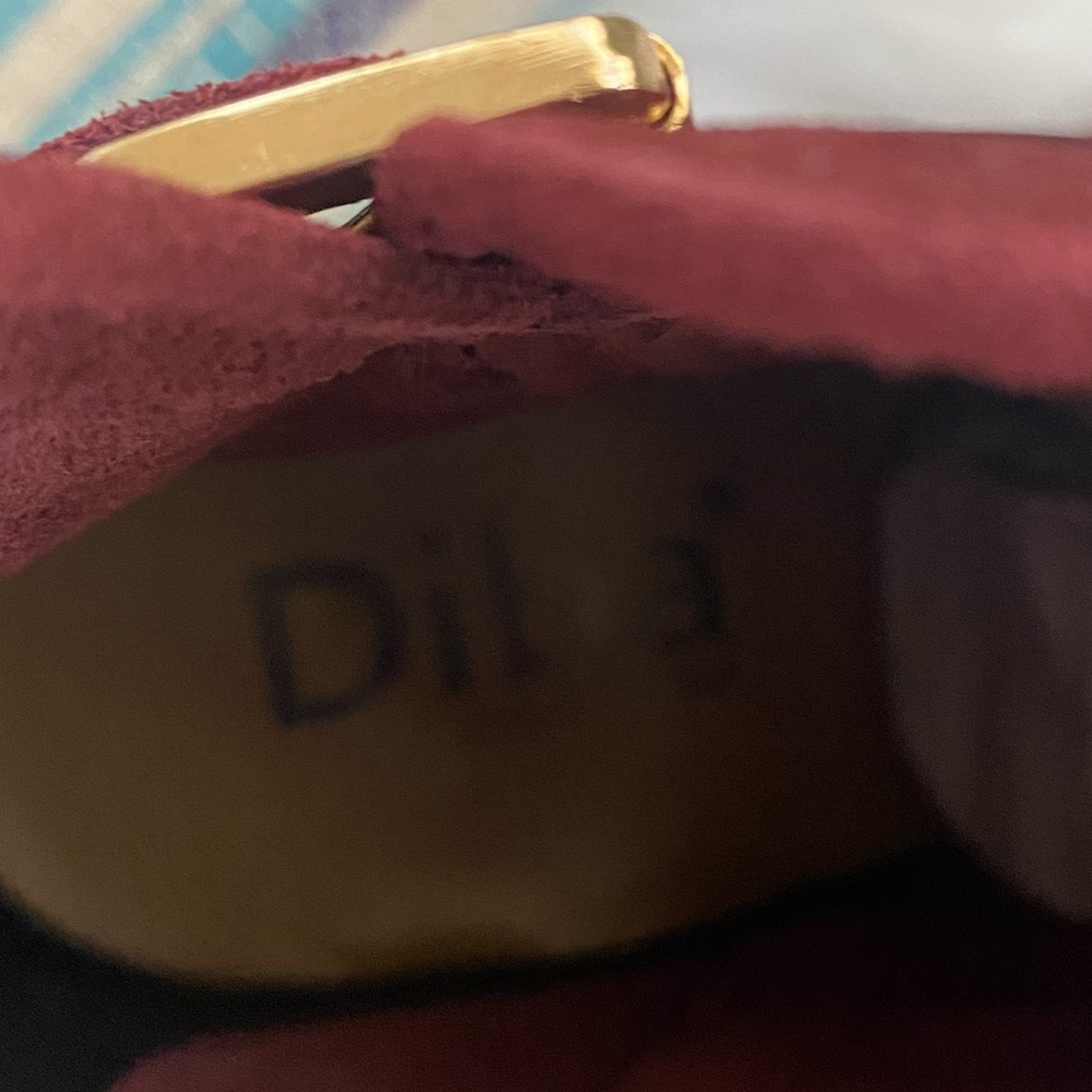 Diba sleek booties burgundy suede ankle boots - Picture 15 of 15